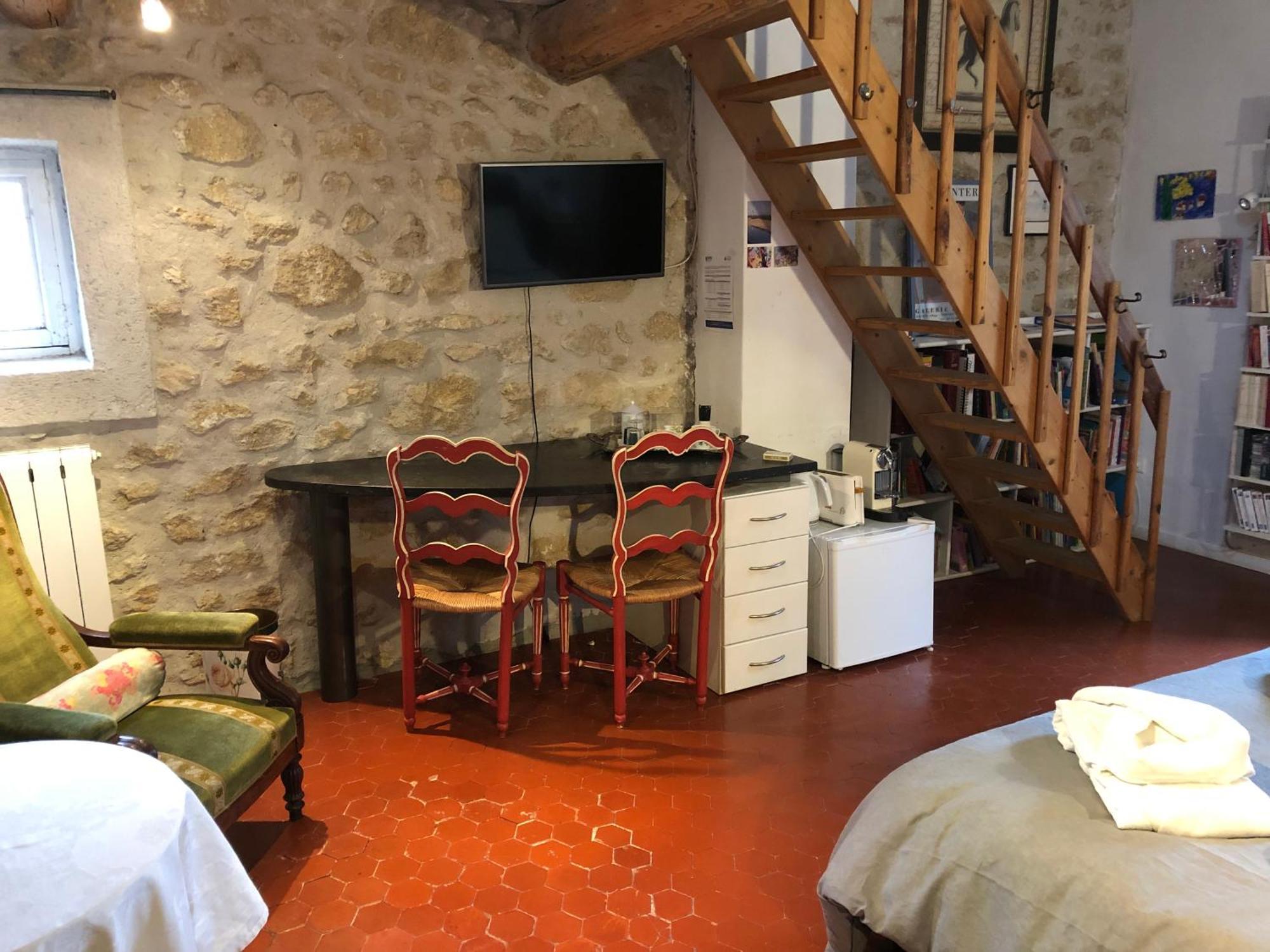 Les Volets Bleus Provence Hotell Salon-de-Provence Eksteriør bilde