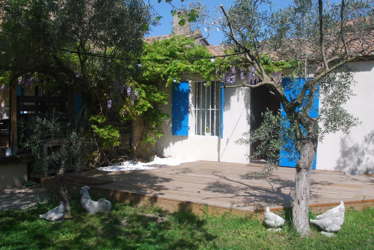 Les Volets Bleus Provence Hotell Salon-de-Provence Eksteriør bilde